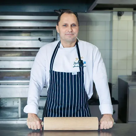 Radisson Blu Otel 4*