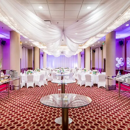 Radisson Blu Hotel 4*