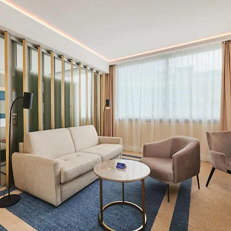 Radisson Blu Hotel 4*
