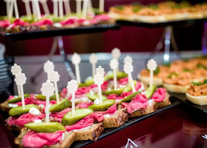 מלון Radisson Blu 4*