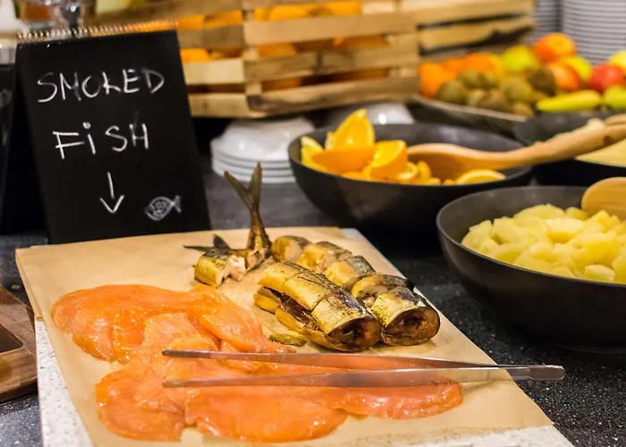 מלון Radisson Blu 4*