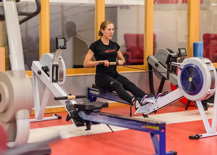 מלון Radisson Blu 4*